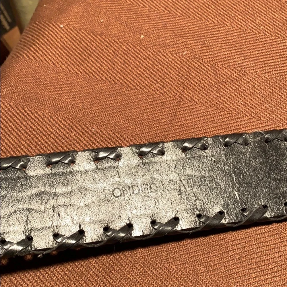 NWOT Bonded Leather Belt w/embellishments pattern